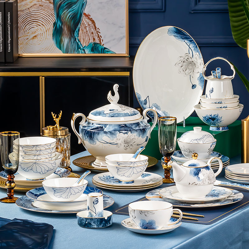 轻奢餐具套装高端中式碗盘碟家用景德镇骨瓷酒店用乔迁送礼高档